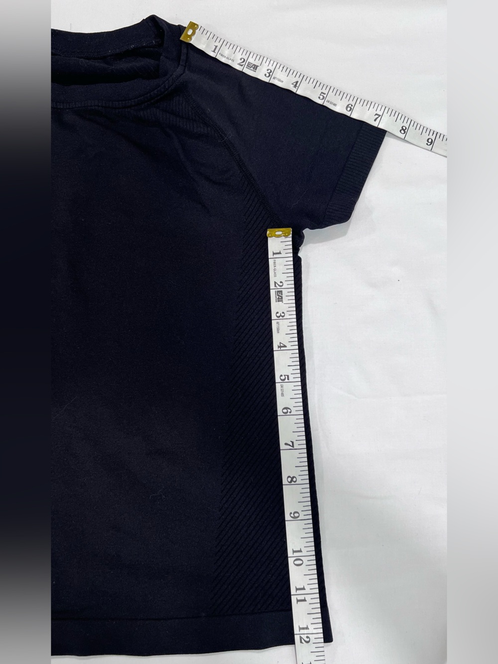 Black Ribbed Knit Topt - Picture 4 of 5